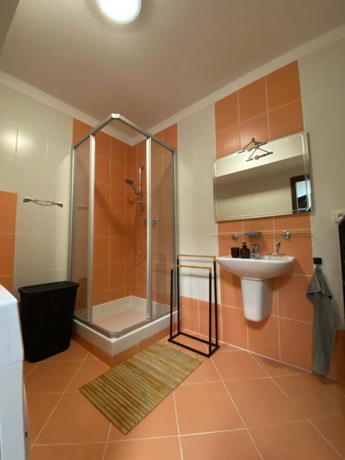 Vila Helena - Apartman Helena 16 Ruzomberok Exterior foto